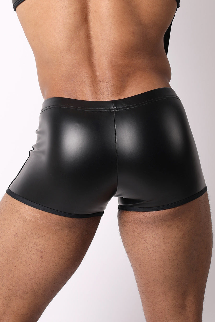 CELLBLOCK 13 - High Bar Shorts - Schwarz