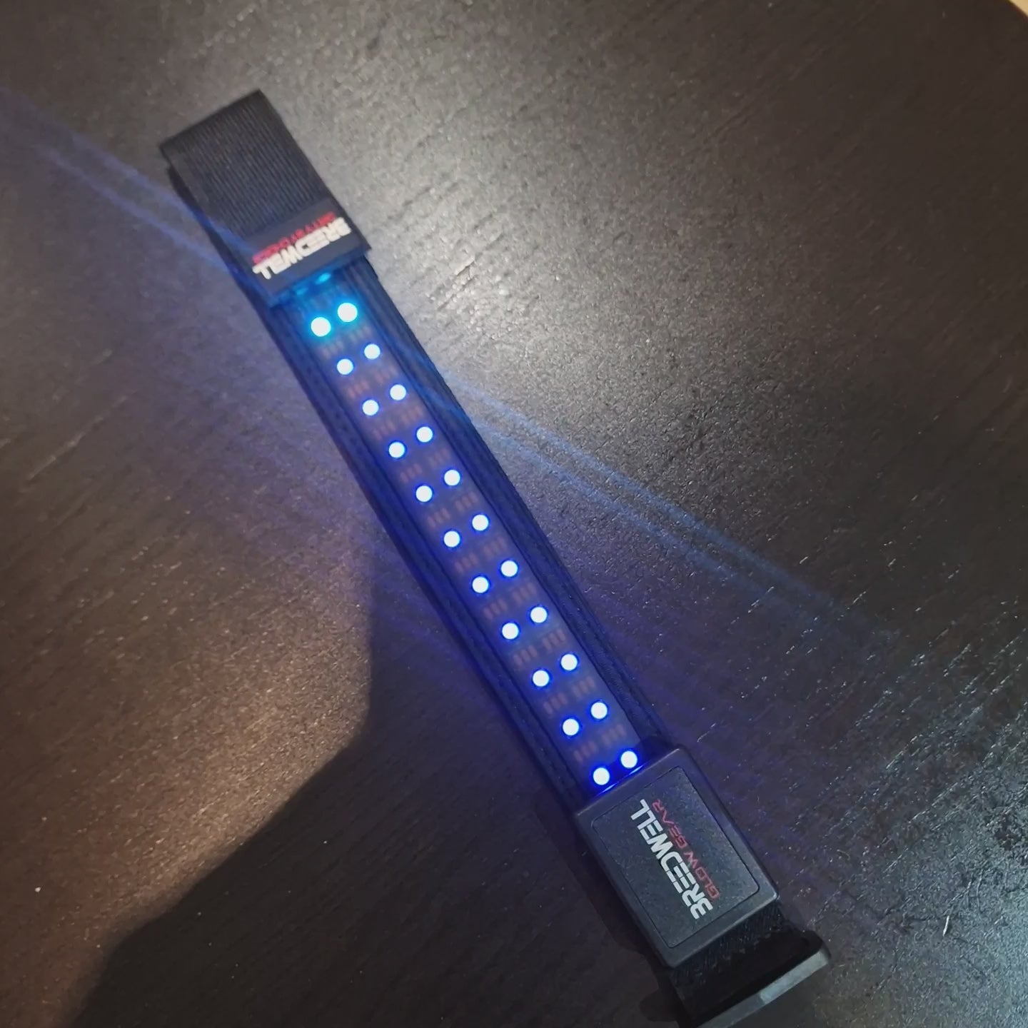 BREEDWELL -STARLIGHT Bicepsband LEDs 20 Animations - Red