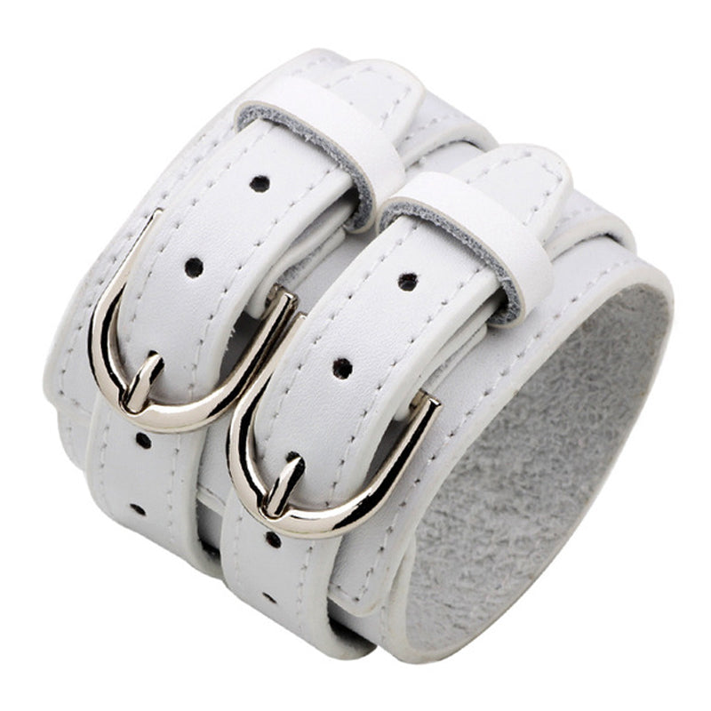 Weißes Lederarmband mit zwei Riemen